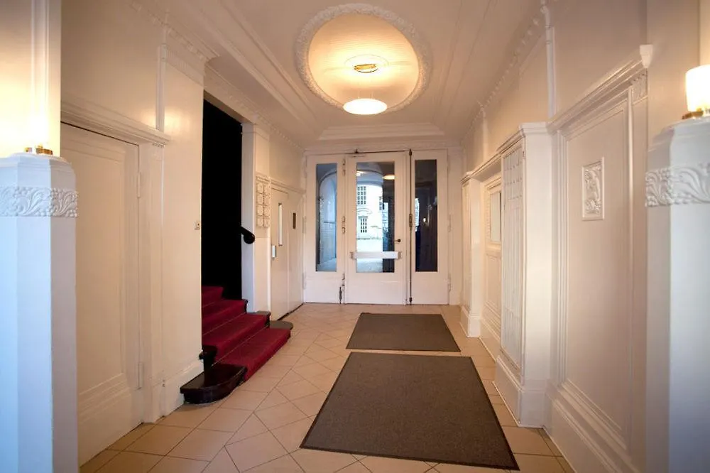 Hotel Aster An Der Messe Berlín