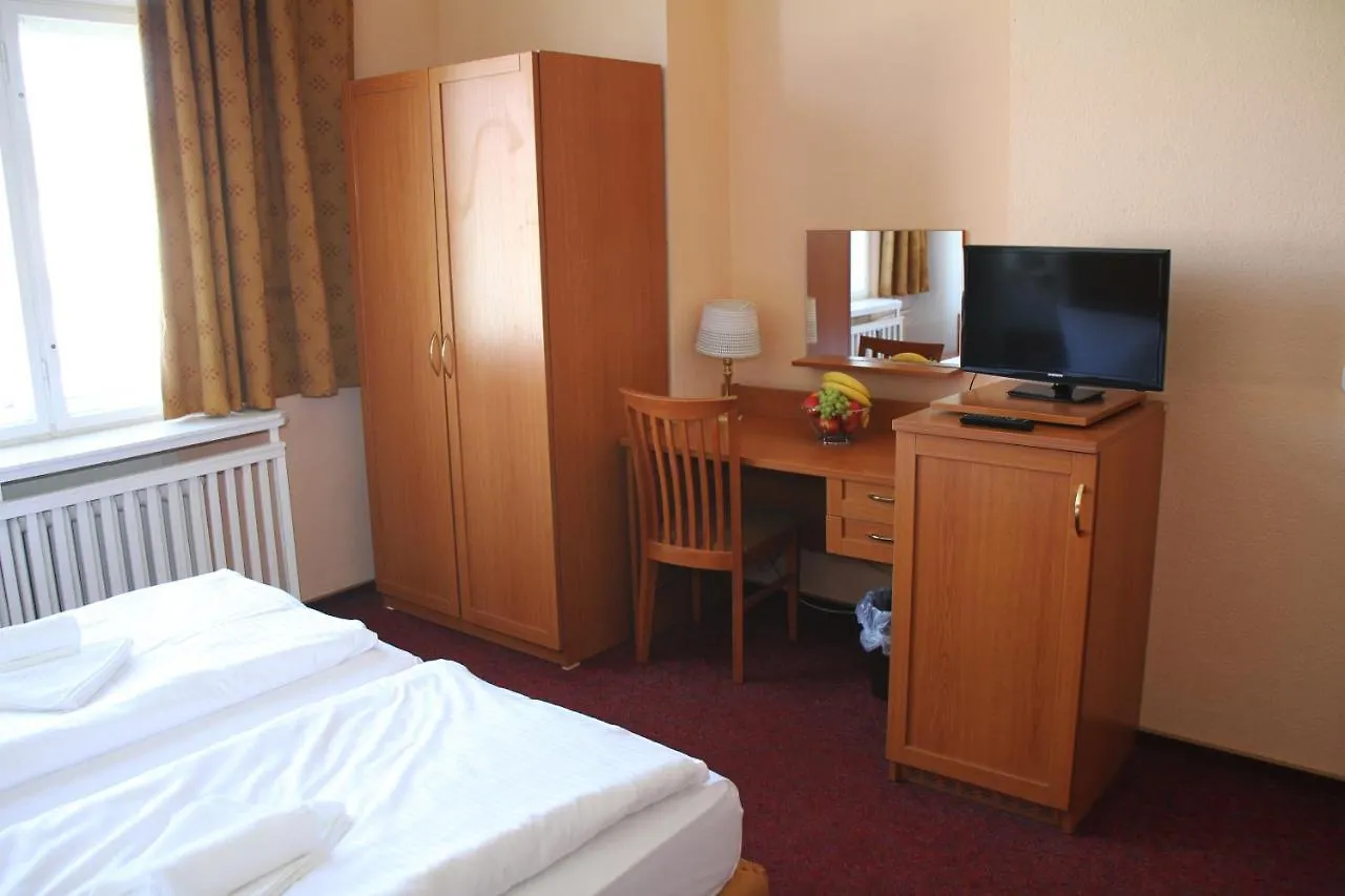 ***  Hotel Aster An Der Messe Berlín Německo