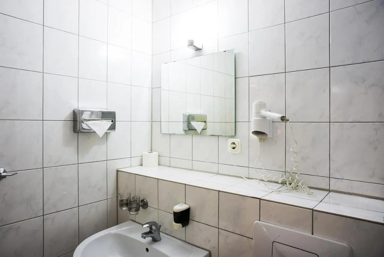 Hotel Aster An Der Messe Берлин Германия