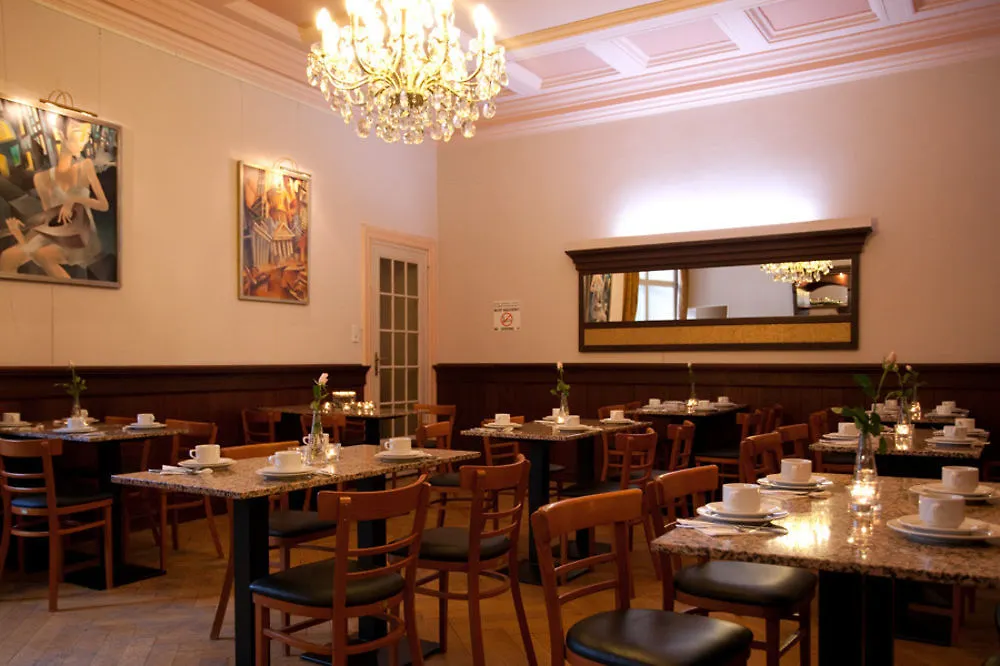Hotel Aster An Der Messe Berlin 3*,